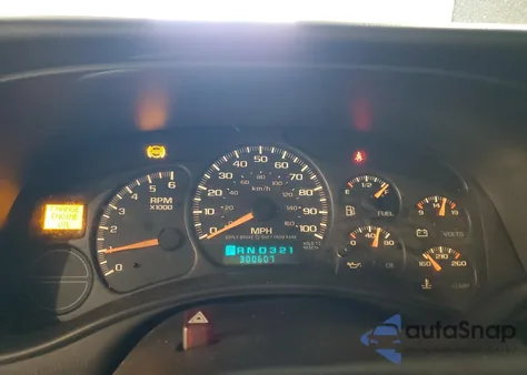 2002 Chevrolet Silverado C1500 из США, поврежденный, VIN 1GCEC14V32Z260707